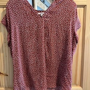 Fun2Fun women’s split neck blouse size XL